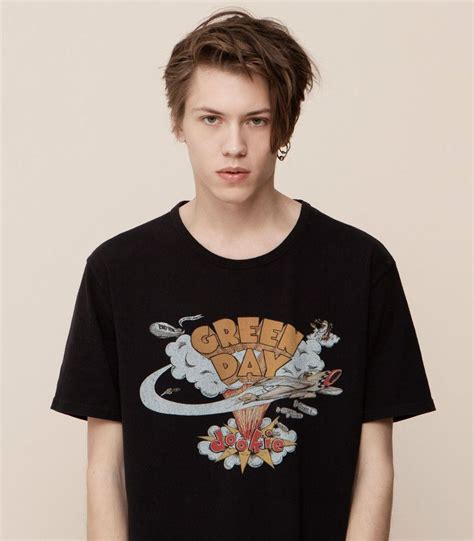 playeras pull and bear